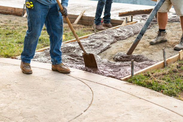 Best Concrete Installation Cost  in Taft Heights, CA